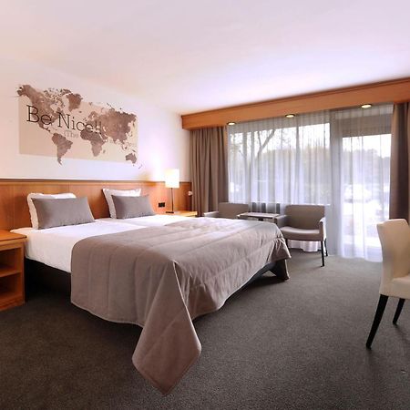 Van Der Valk Hotel Stein Urmond Ngoại thất bức ảnh