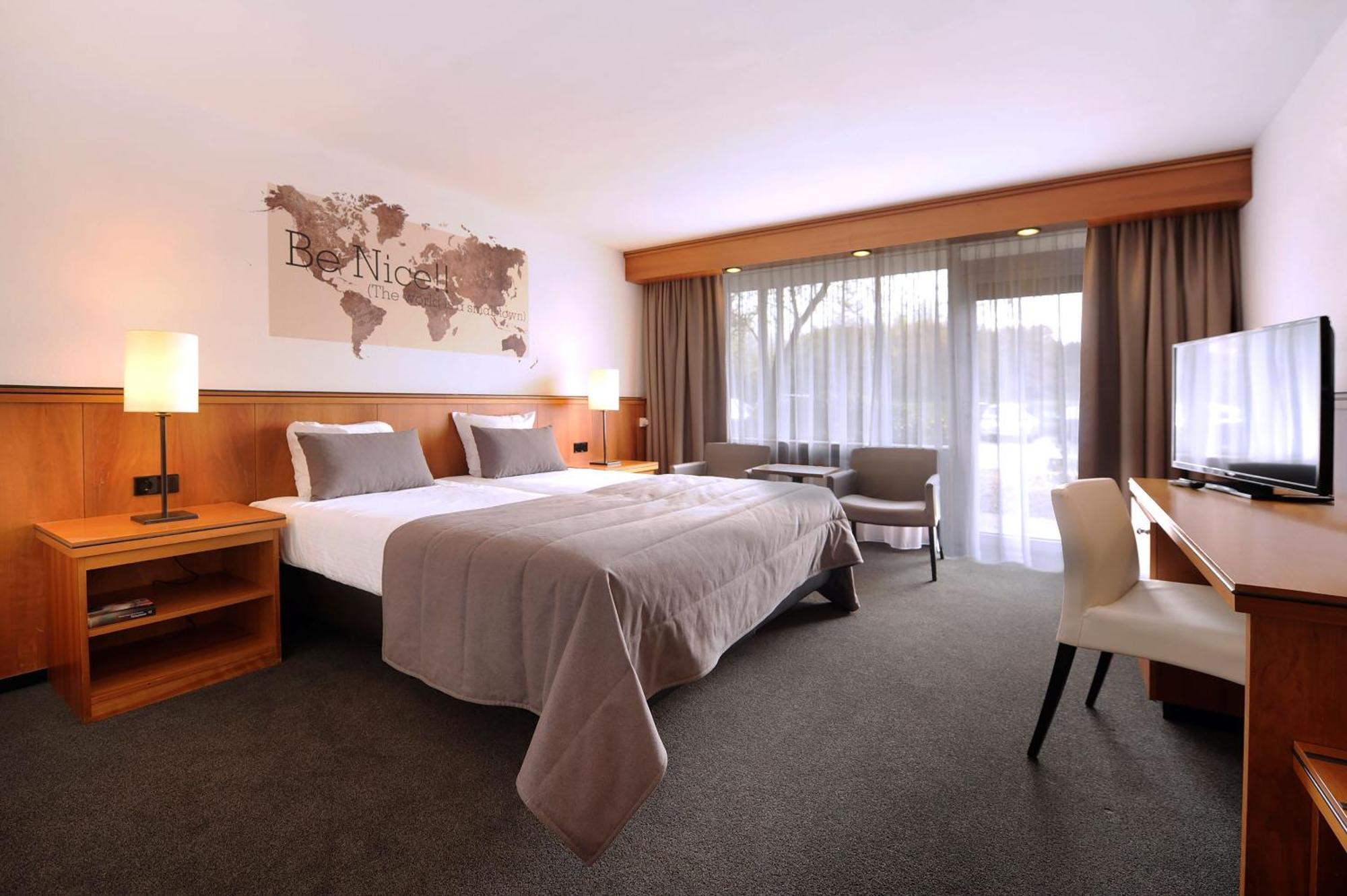 Van Der Valk Hotel Stein Urmond Ngoại thất bức ảnh