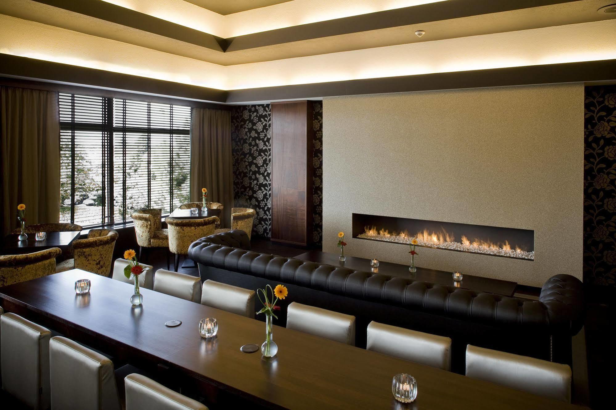 Van Der Valk Hotel Stein Urmond Ngoại thất bức ảnh