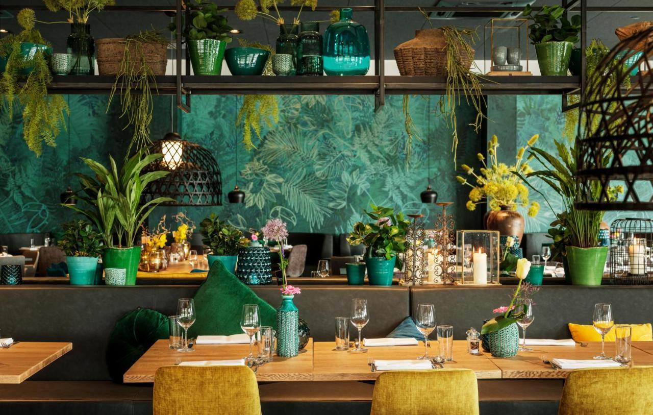 Van Der Valk Hotel Stein Urmond Ngoại thất bức ảnh